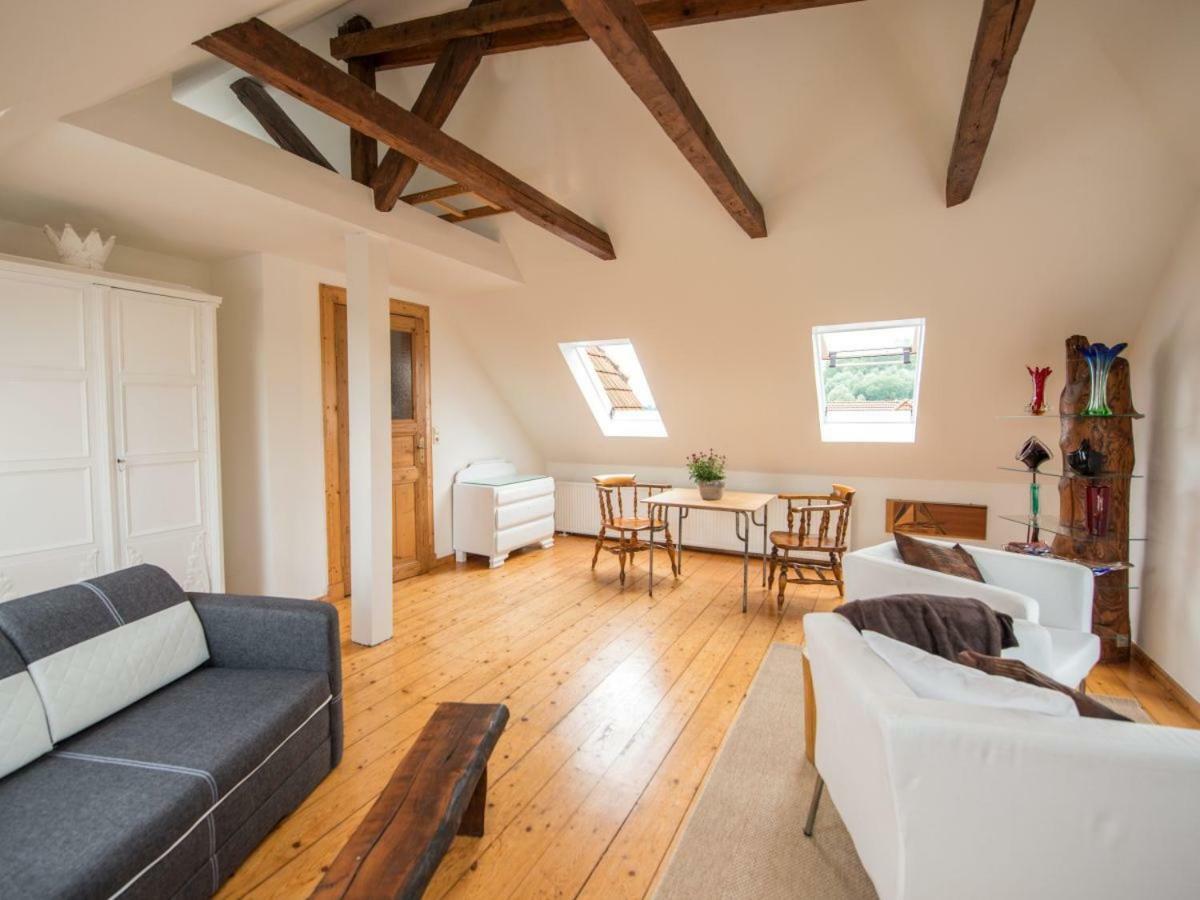 Kanalvilla - Urlaub Am Nord-Ostseekanal - Zwei Ferienwohnungen Im Angebot- Eine Im Dachgeschoss Und Eine Wohnung Mit Garten Sehestedt  Extérieur photo