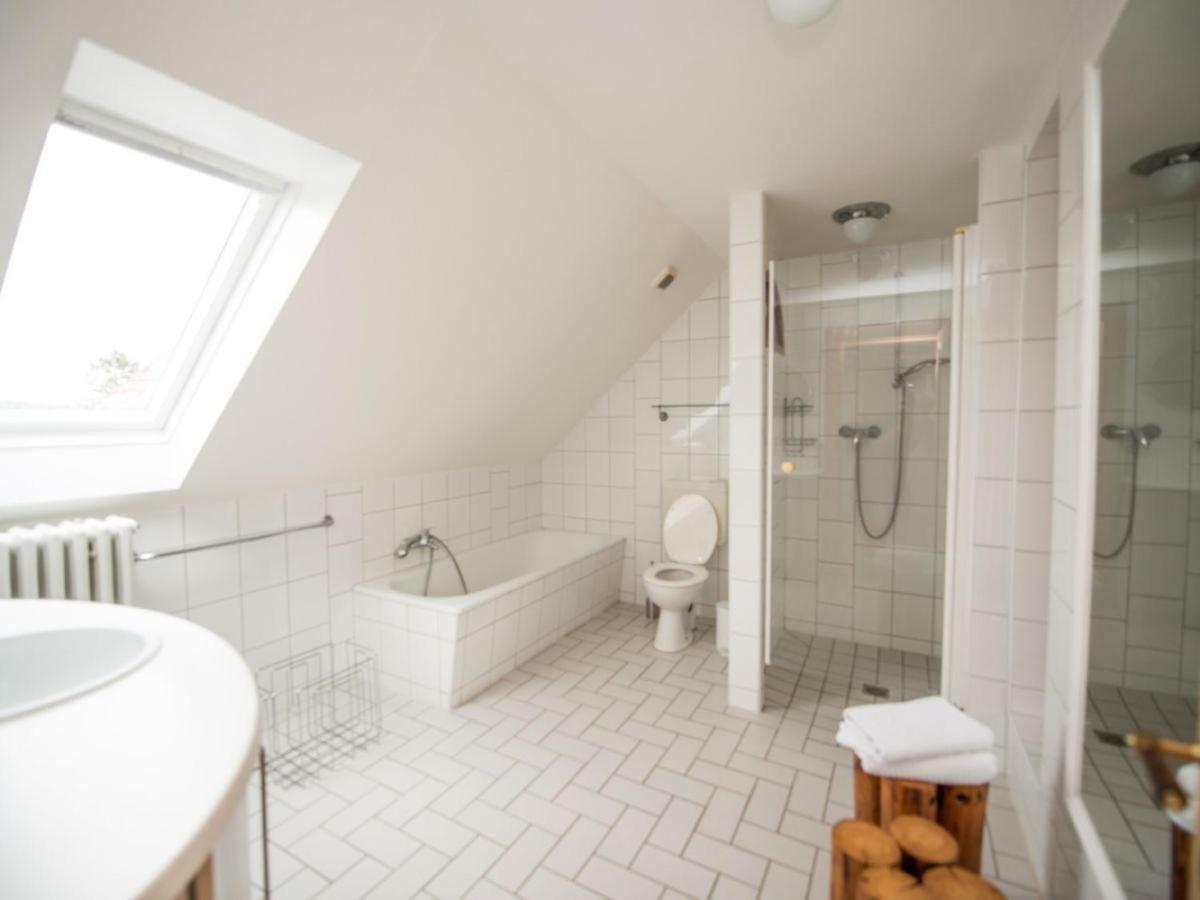 Kanalvilla - Urlaub Am Nord-Ostseekanal - Zwei Ferienwohnungen Im Angebot- Eine Im Dachgeschoss Und Eine Wohnung Mit Garten Sehestedt  Extérieur photo
